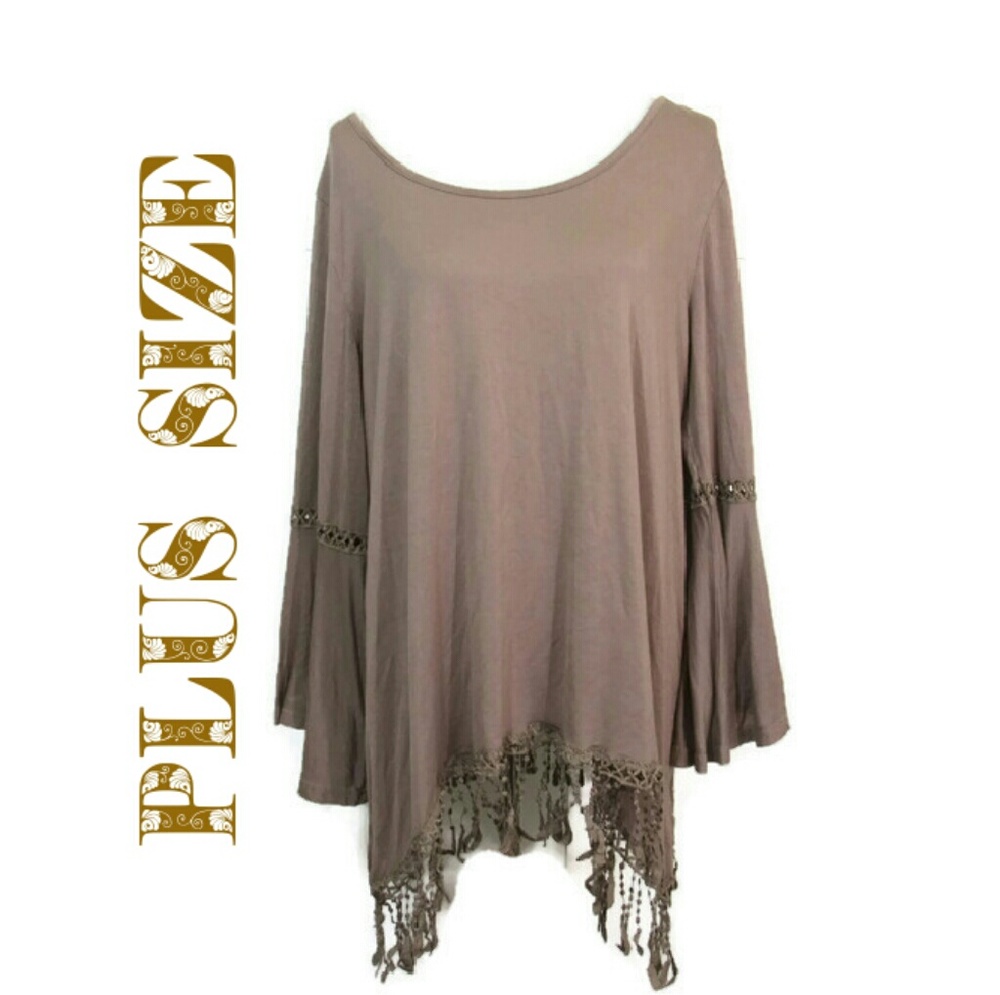 RoomMates Taupe Fringe Bell Sleeves Tunic Top 2x